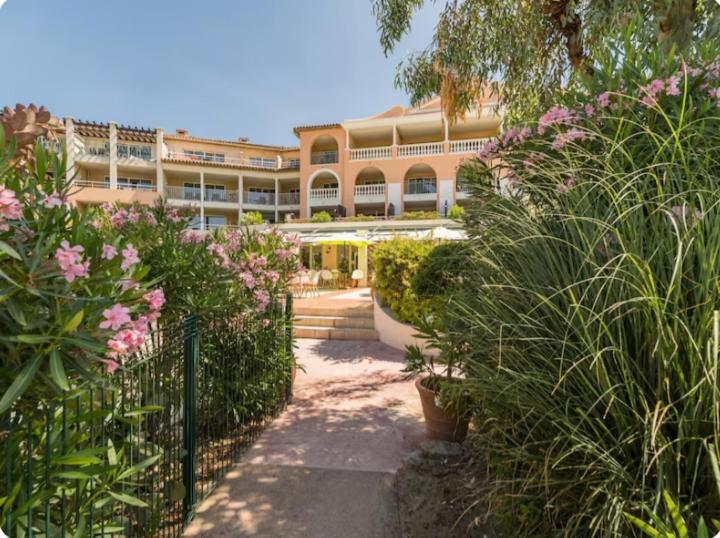 Residence Pierre & Vacances Premium Les Calanques Des Issambres 레지상브르 외부 사진
